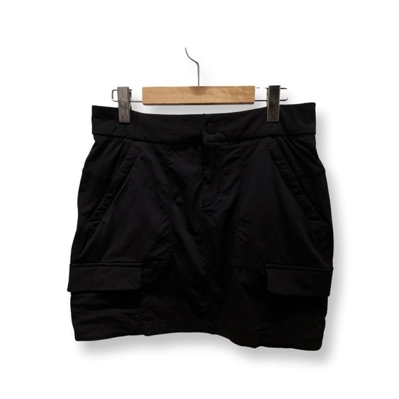 ATHLETA Black Skirt Size 8, Sustainable, Sporty, Casual Skirt With Stretch Waist - Picture 5 of 12